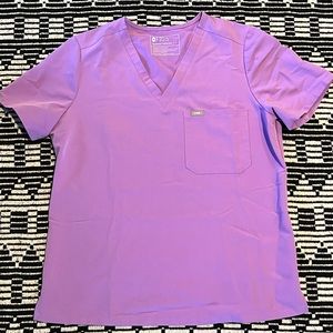 Figs Catalina One Pocket Scrub Top, size Large